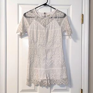 Women’s S - Lace Romper